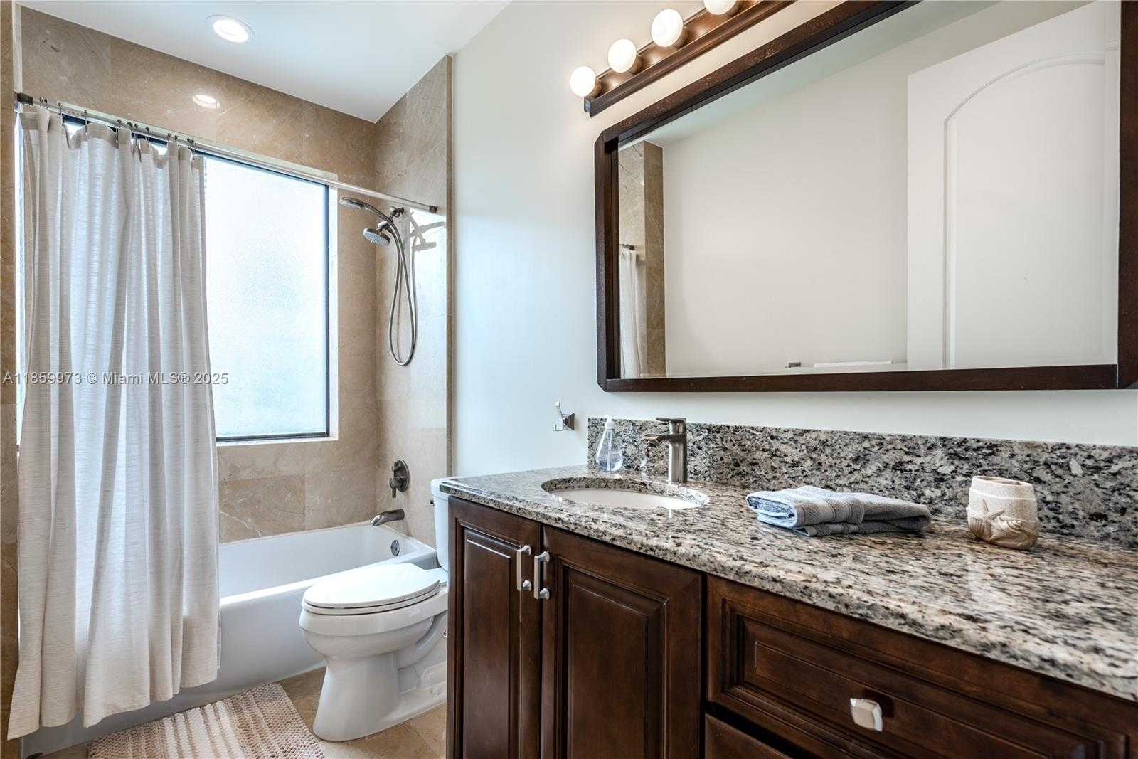 Small Image of 169 SOUTH EAST WAVECREST WAY, Boca Raton Number 28