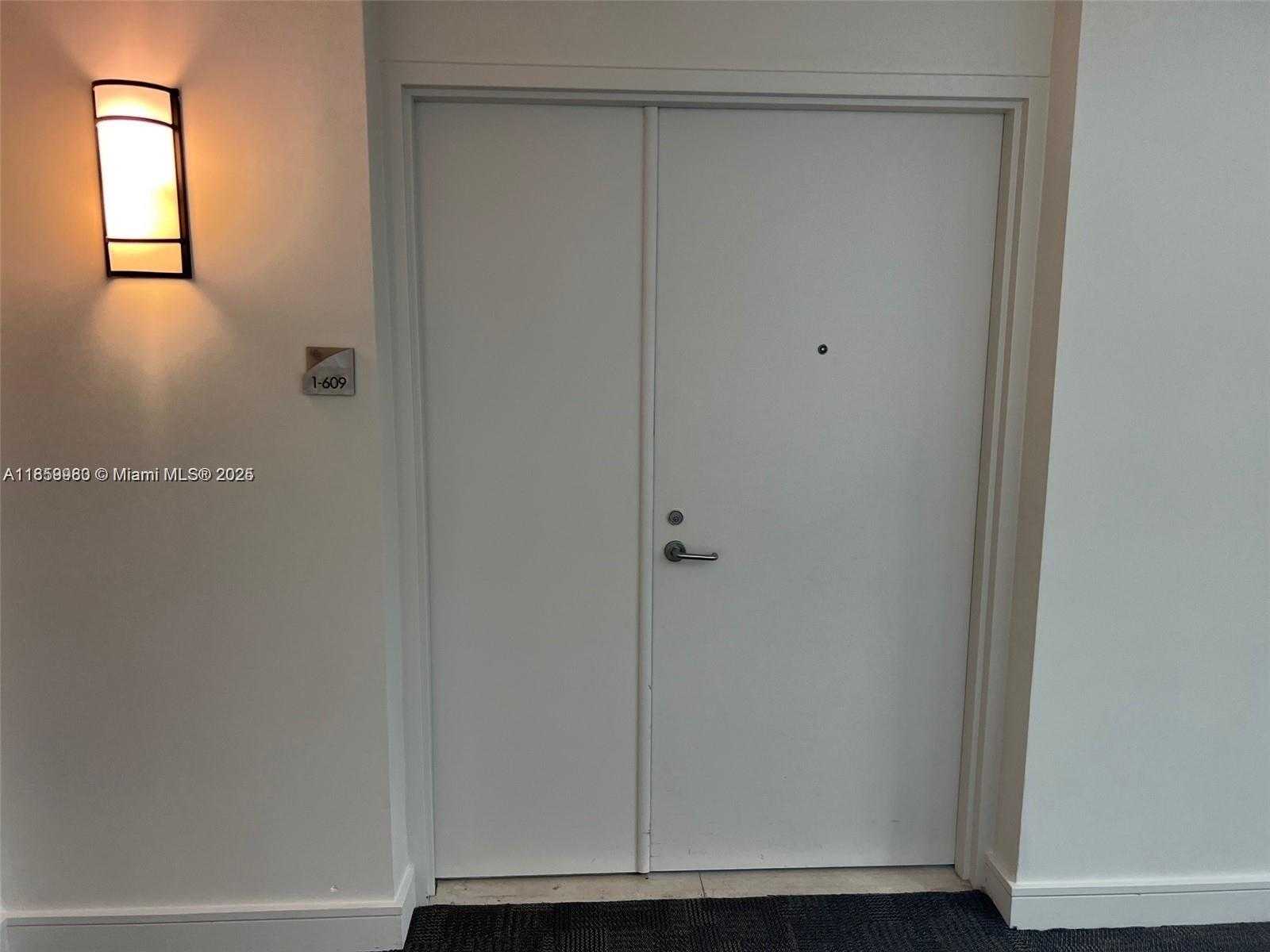 Small Image of 3131 NORTH EAST 188TH ST #1-609, Aventura Number 7