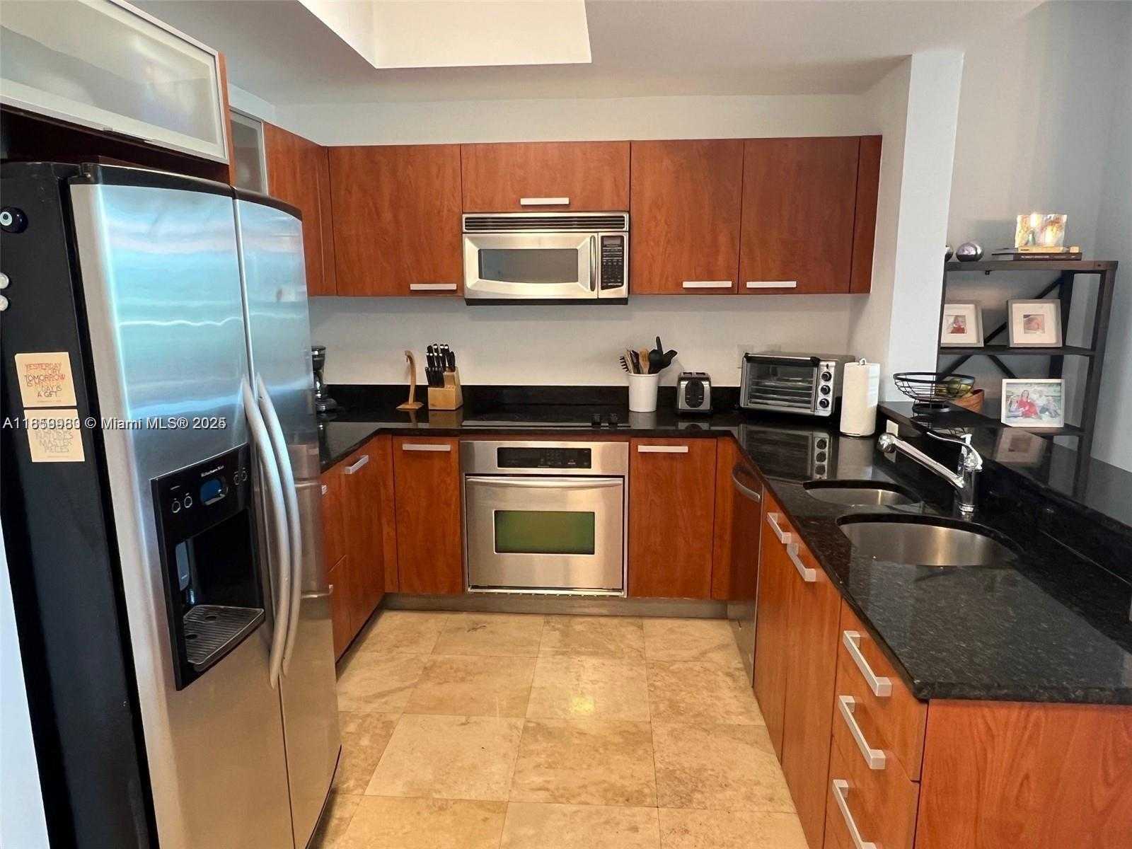 Small Image of 3131 NORTH EAST 188TH ST #1-609, Aventura Number 9