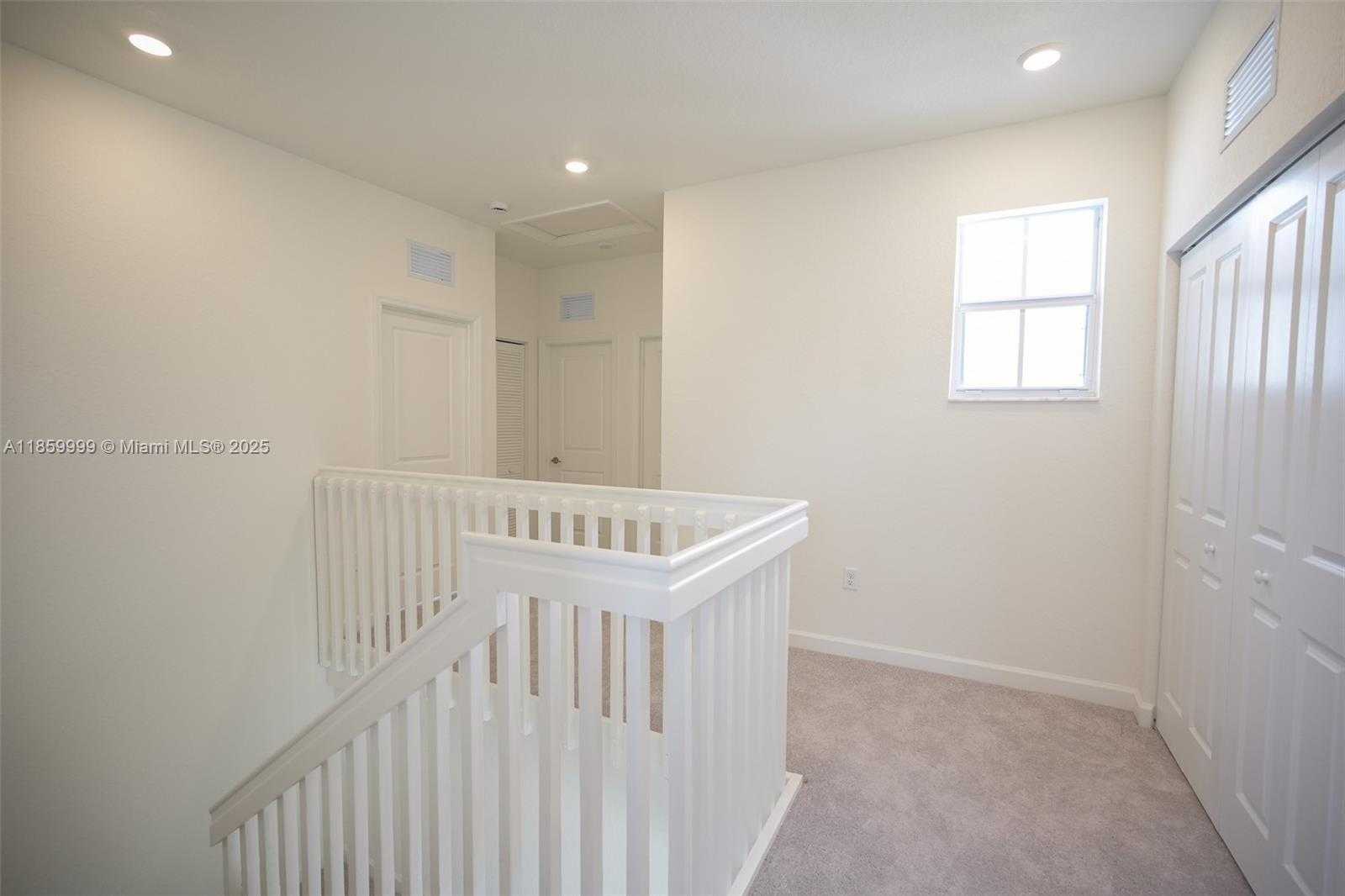 Small Image of 2637 SOUTH EAST 24TH CT, Homestead Number 22