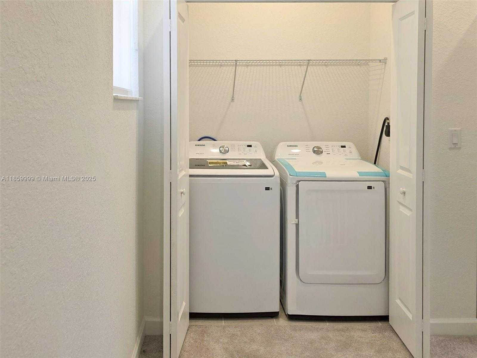 Small Image of 2637 SOUTH EAST 24TH CT, Homestead Number 23