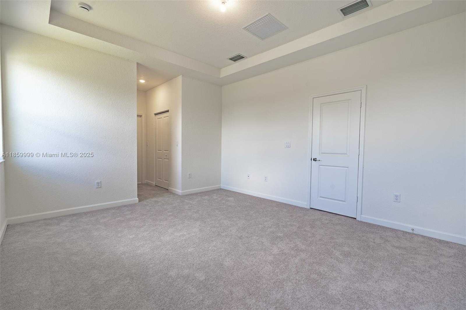 Small Image of 2637 SOUTH EAST 24TH CT, Homestead Number 25