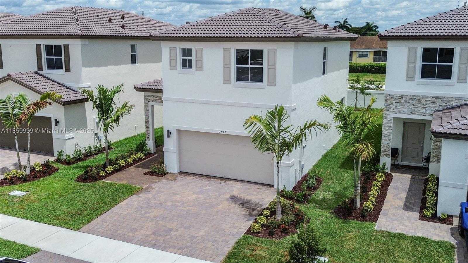 Small Image of 2637 SOUTH EAST 24TH CT, Homestead Number 3