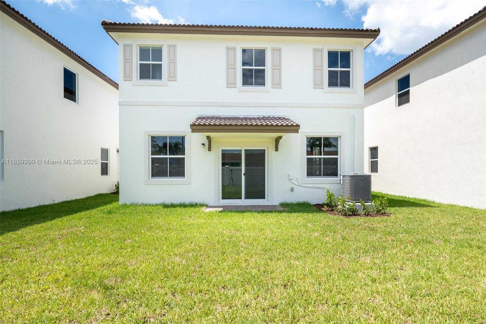Small Image of 2637 SOUTH EAST 24TH CT, Homestead Number 36
