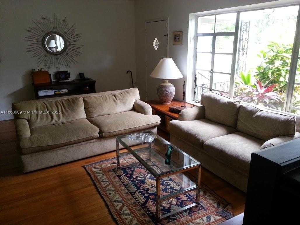Small Image of 758 NORTH EAST 95TH ST, Miami Shores Number 3