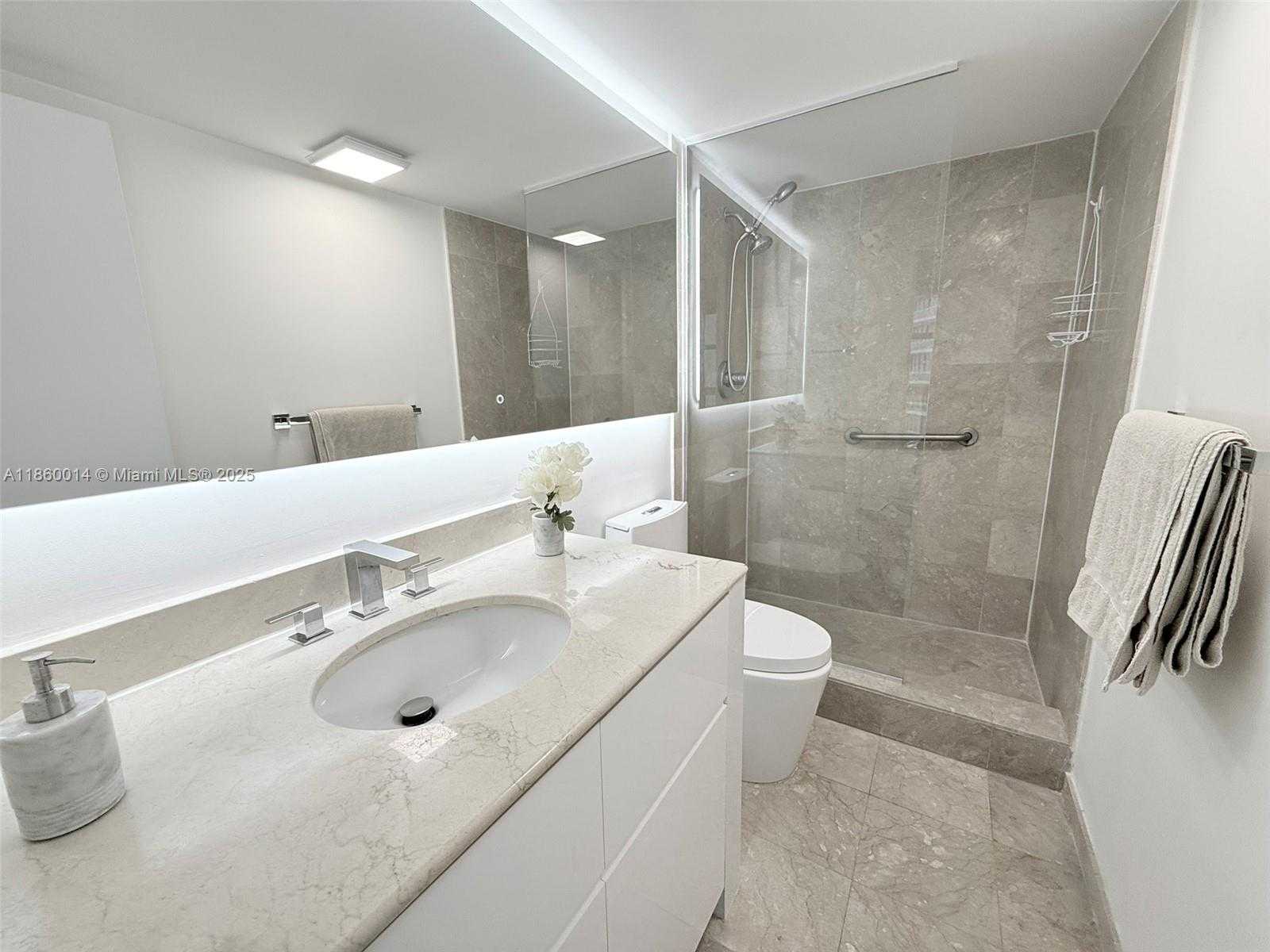 Small Image of 10275 COLLINS AVE #606, Bal Harbour Number 23