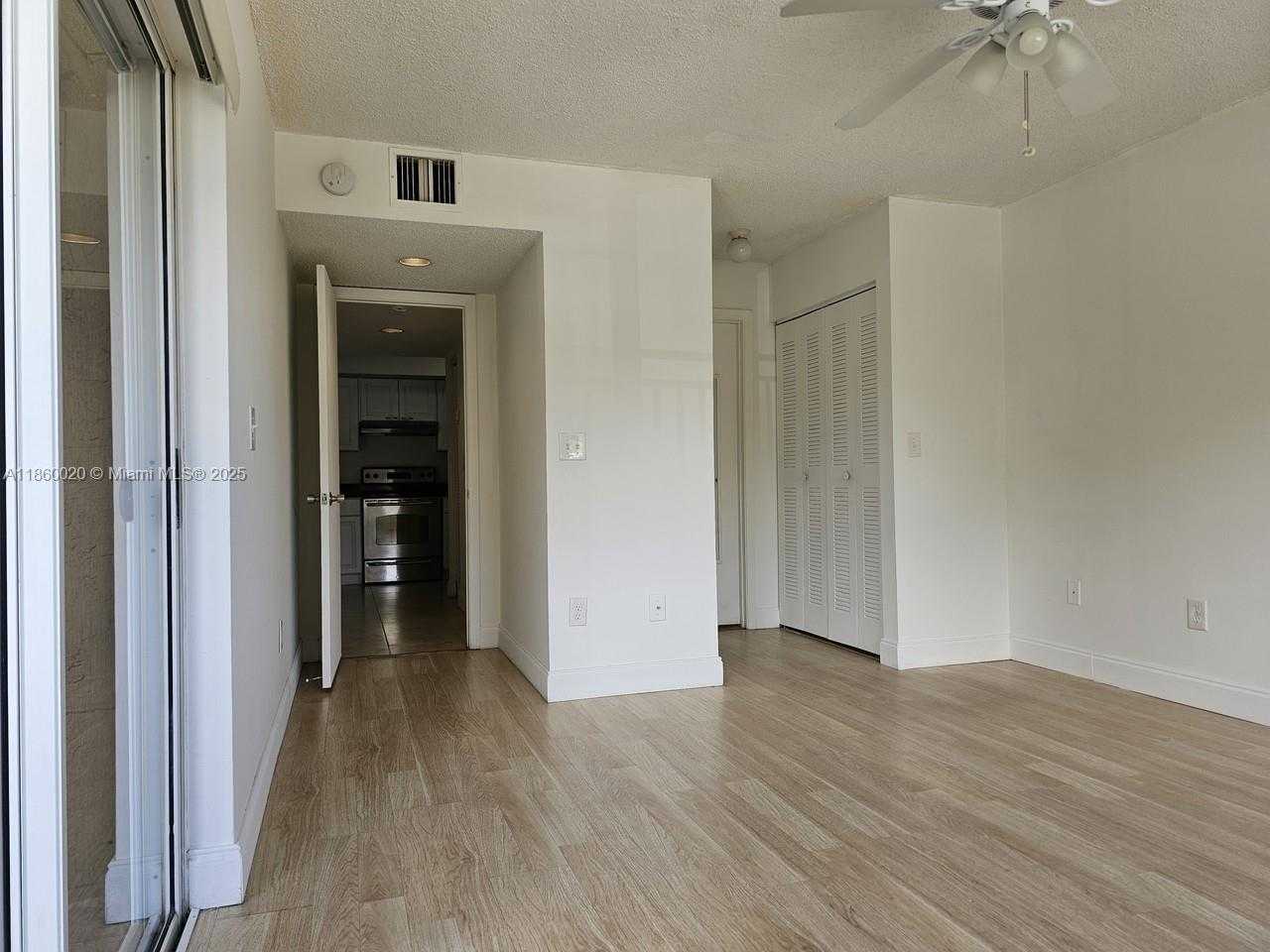 Small Image of 18830 NORTH WEST 57TH AVE #203, Hialeah Number 12