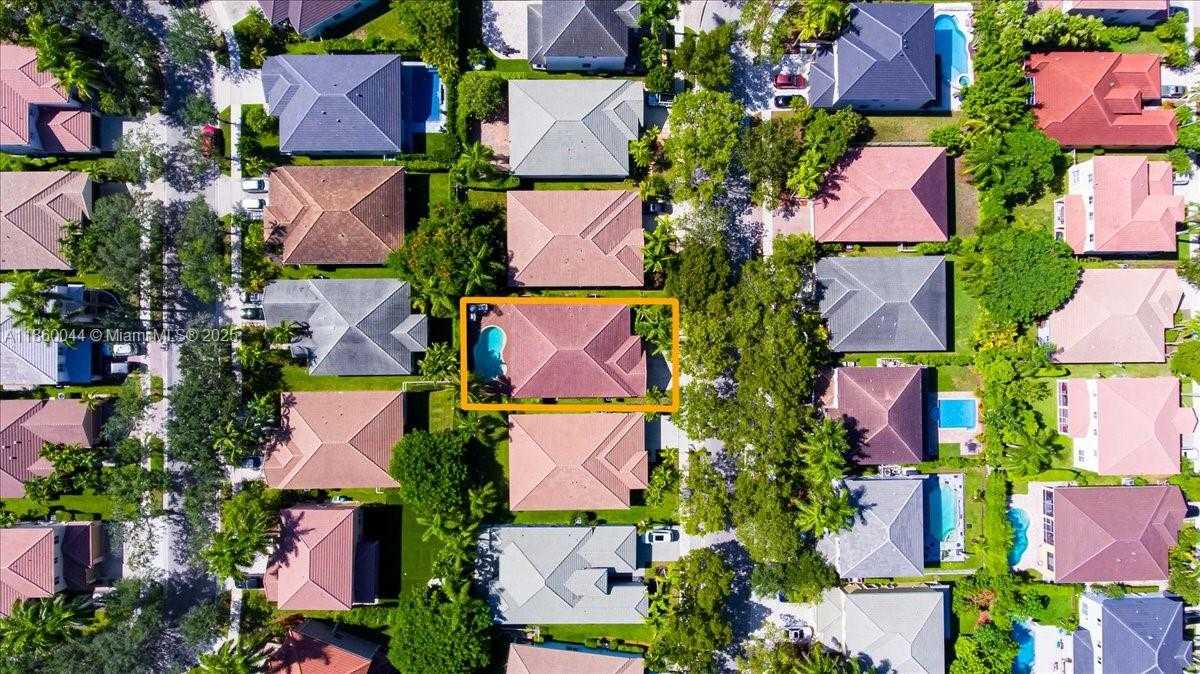 Small Image of 830 LAVENDER CIR, Weston Number 3