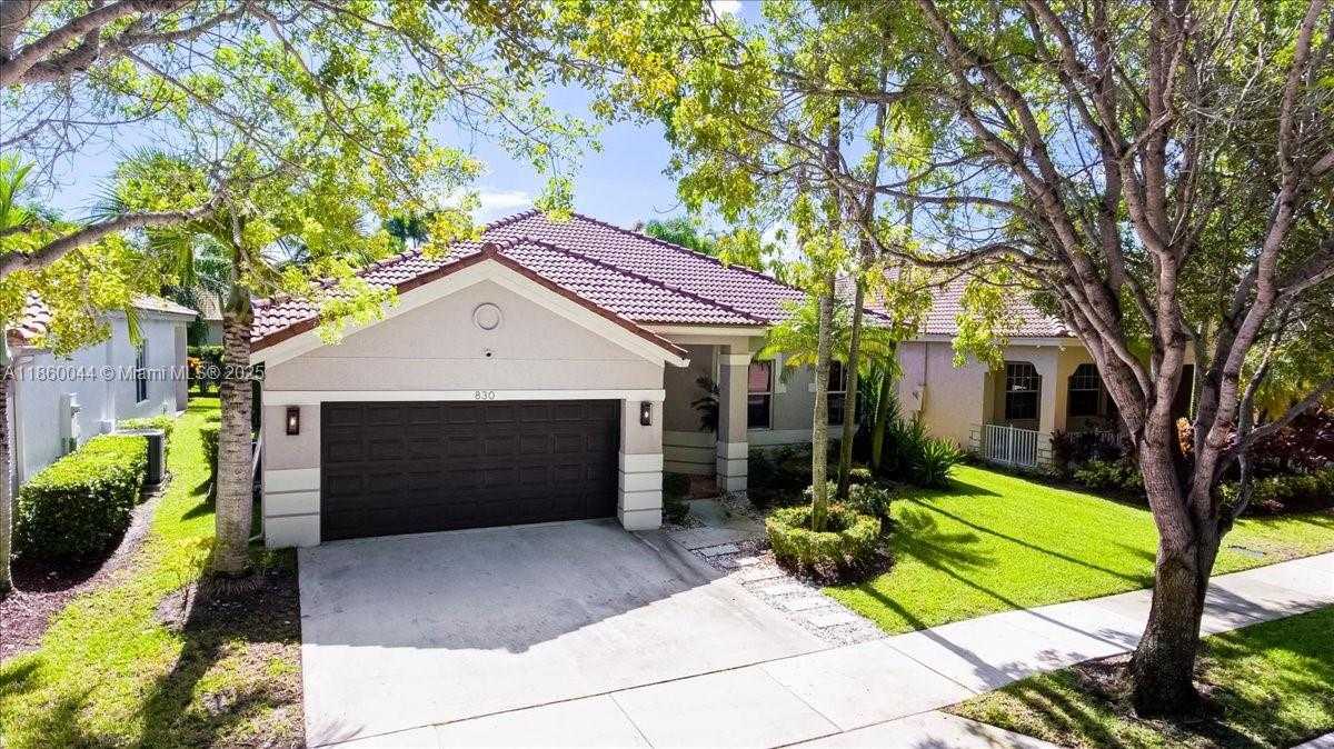 Small Image of 830 LAVENDER CIR, Weston Number 5