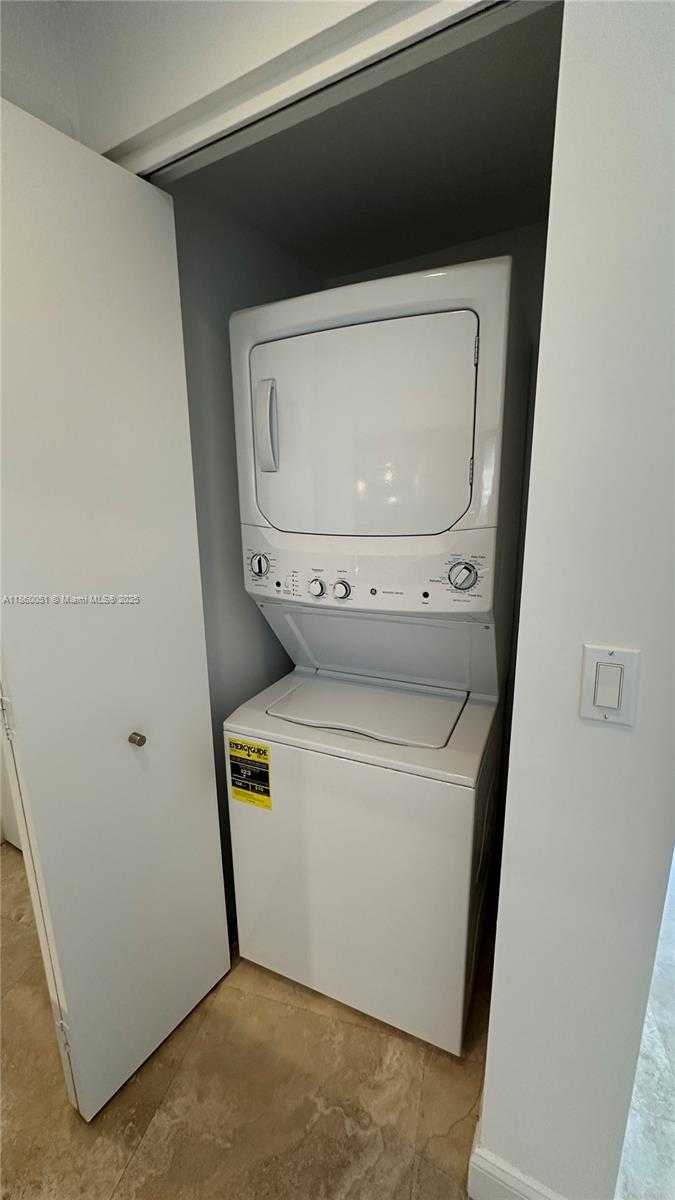 Small Image of 901 BRICKELL KEY BLVD #2001, Miami Number 19