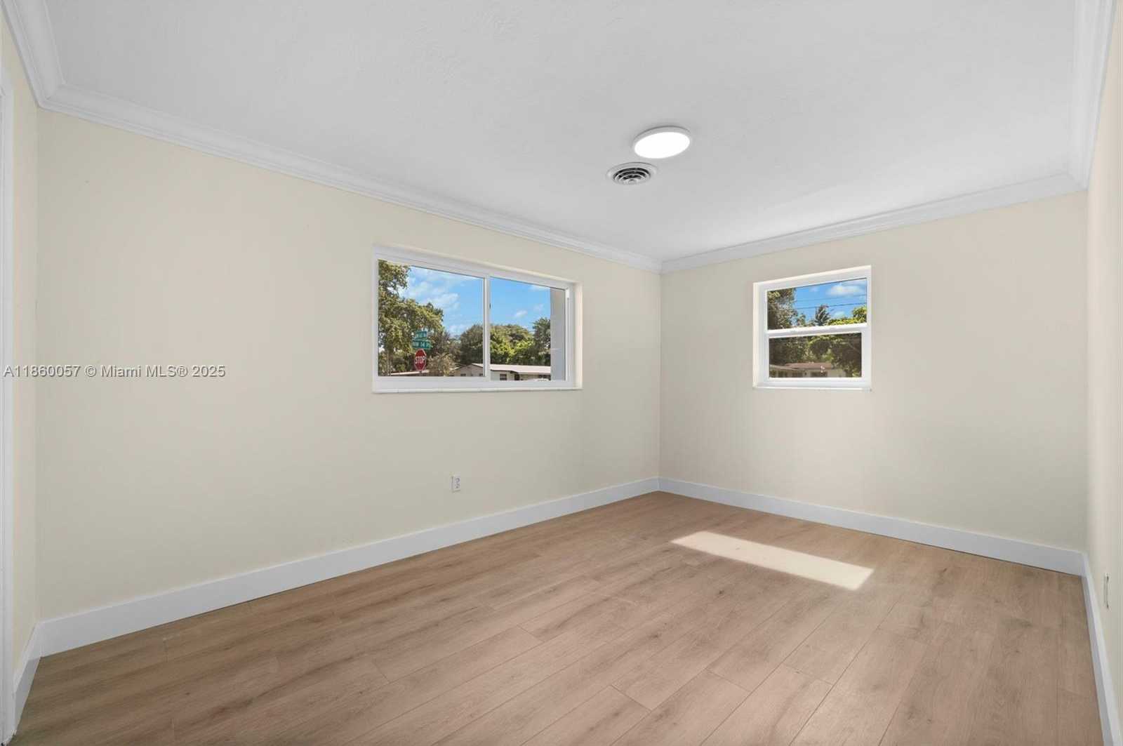 Small Image of 5991 NORTH WEST 14TH PL, Sunrise Number 12