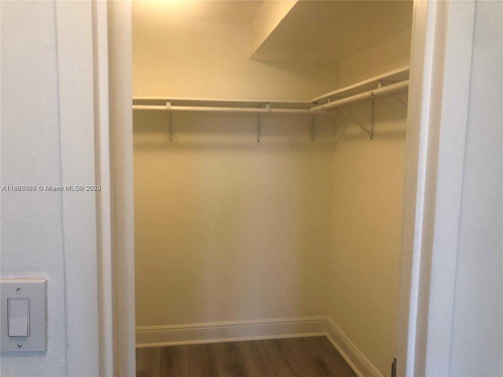 Small Image of 7928 WEST DR #505, North Bay Village Number 10