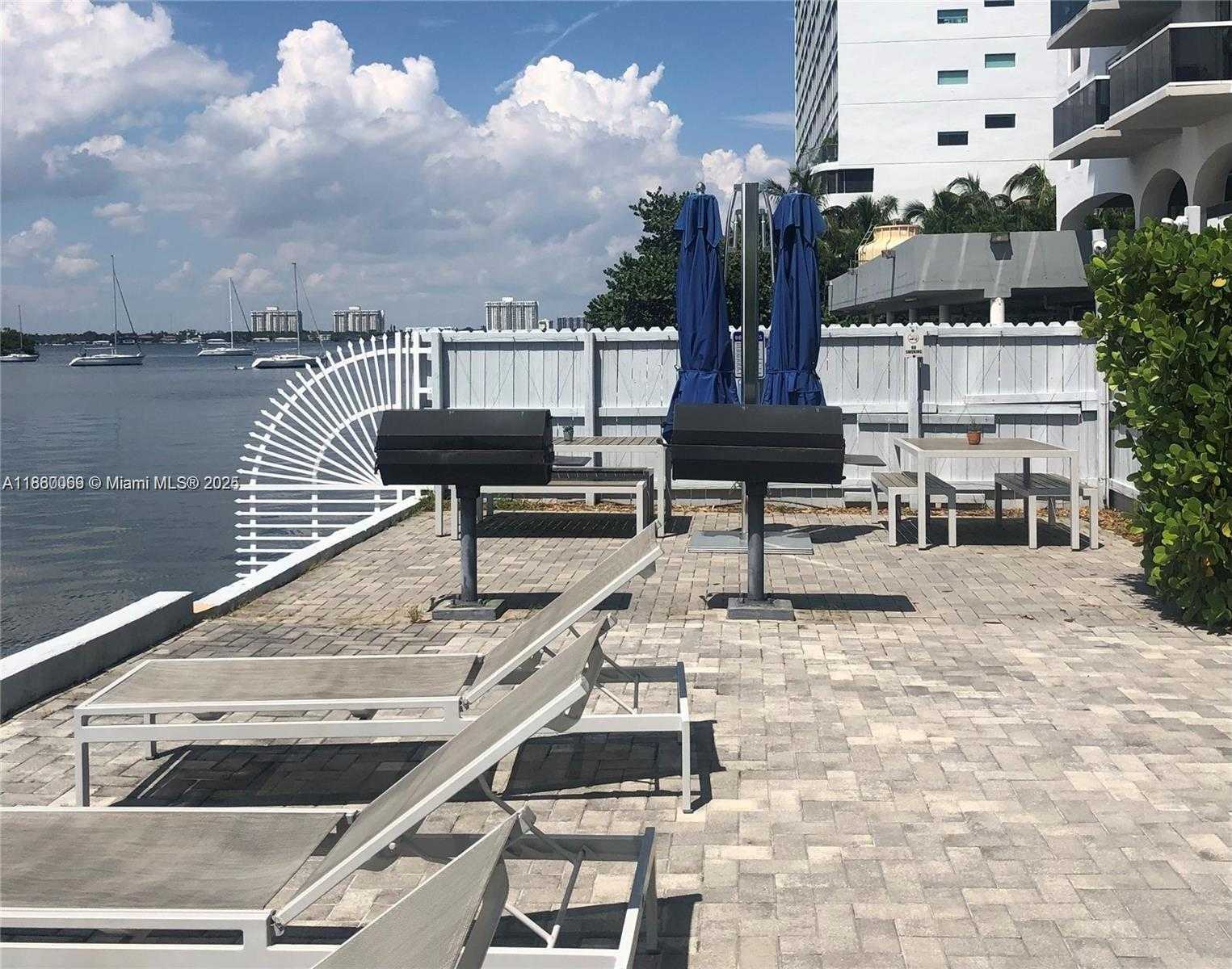 Small Image of 7928 WEST DR #505, North Bay Village Number 16