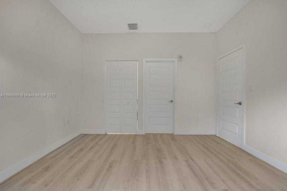 Small Image of 8175 NORTH WEST 104TH AVE #4, Doral Number 14