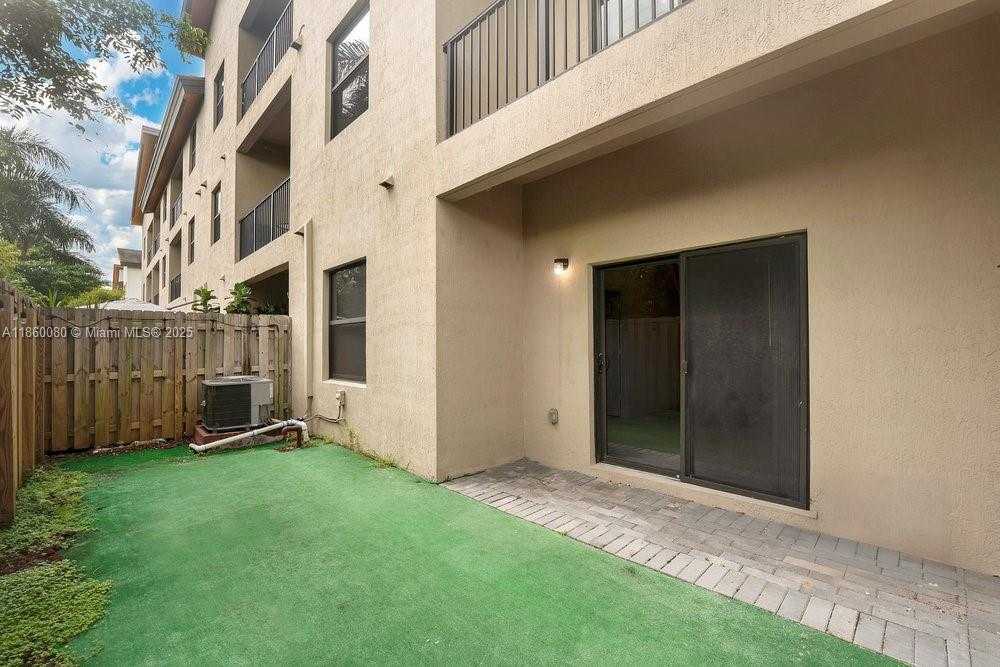Small Image of 8175 NORTH WEST 104TH AVE #4, Doral Number 20