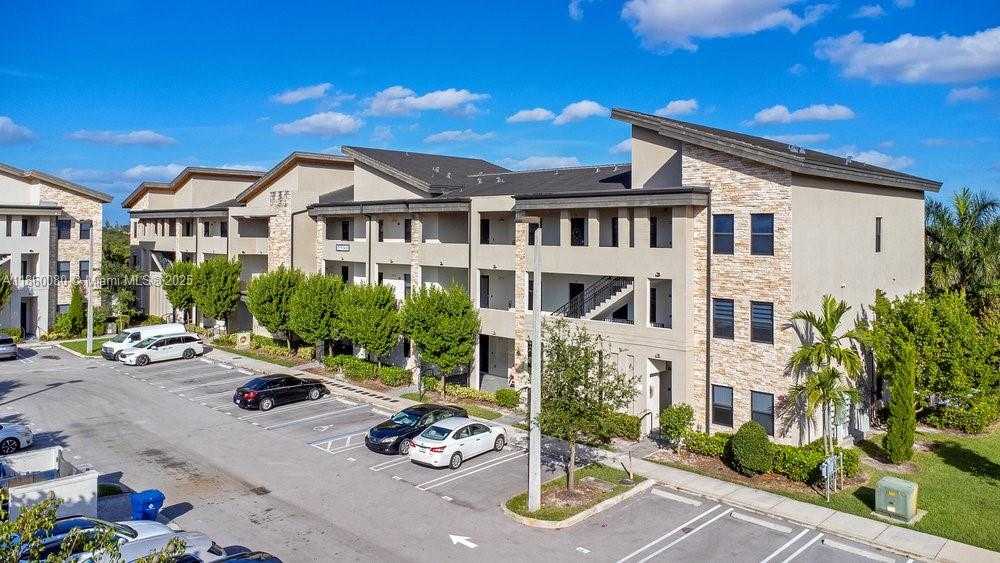 Small Image of 8175 NORTH WEST 104TH AVE #4, Doral Number 23