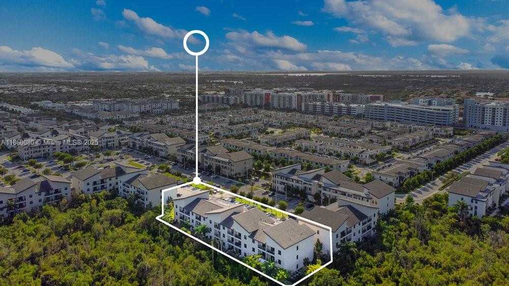Small Image of 8175 NORTH WEST 104TH AVE #4, Doral Number 27