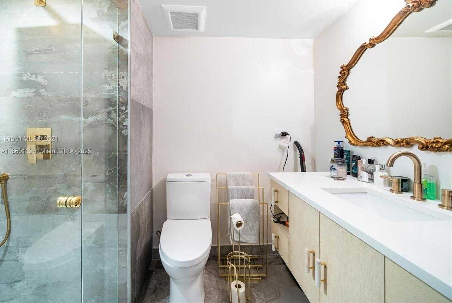 Small Image of 2301 COLLINS AVE #306, Miami Beach Number 11