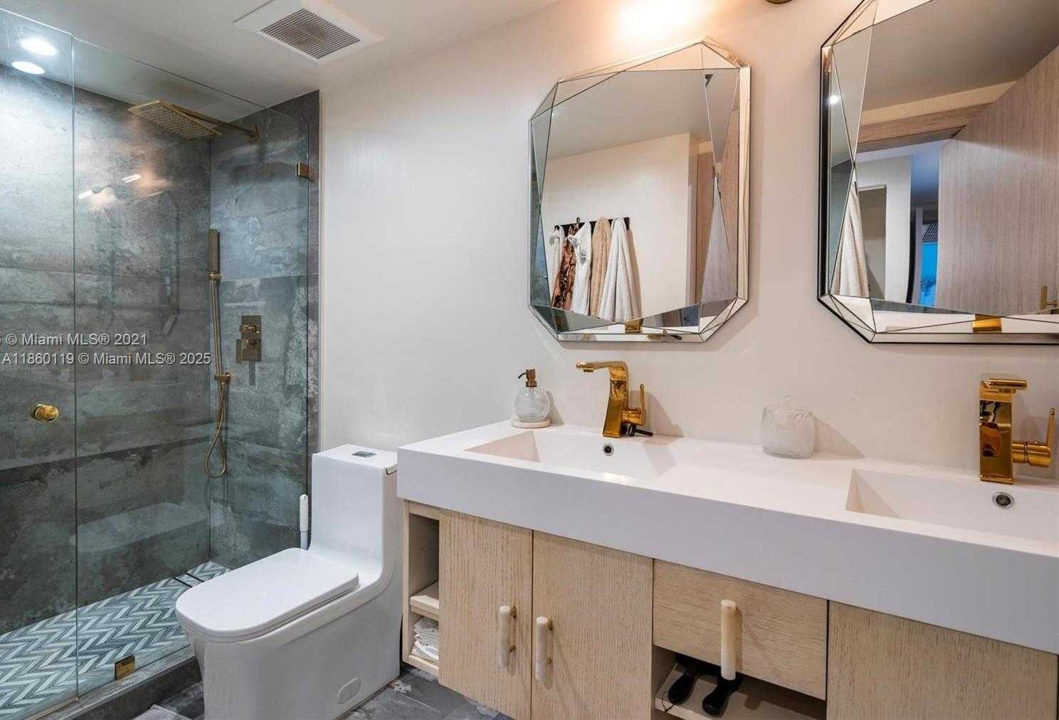 Small Image of 2301 COLLINS AVE #306, Miami Beach Number 9