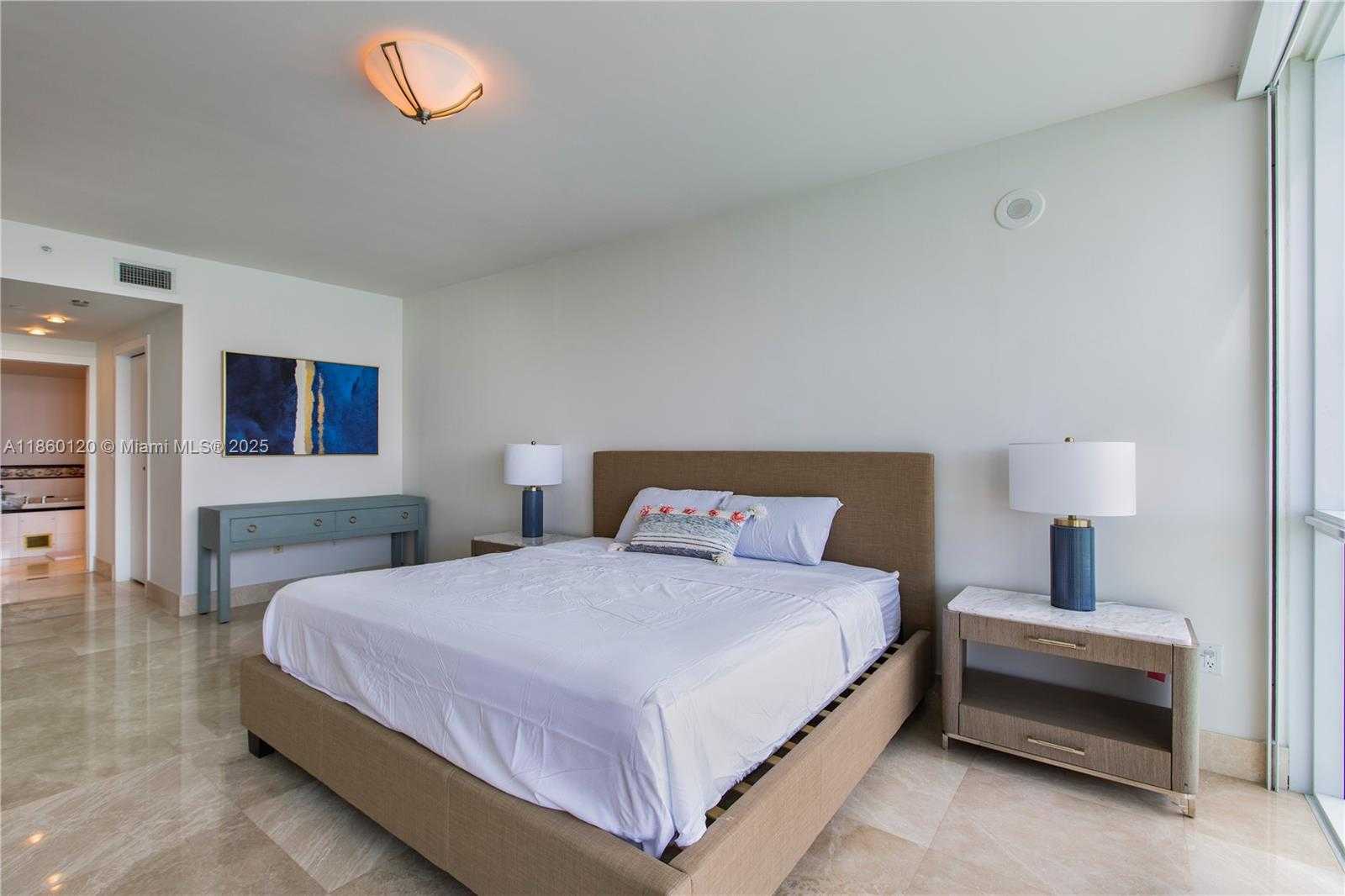 Small Image of 520 WEST AVE #1902, Miami Beach Number 14