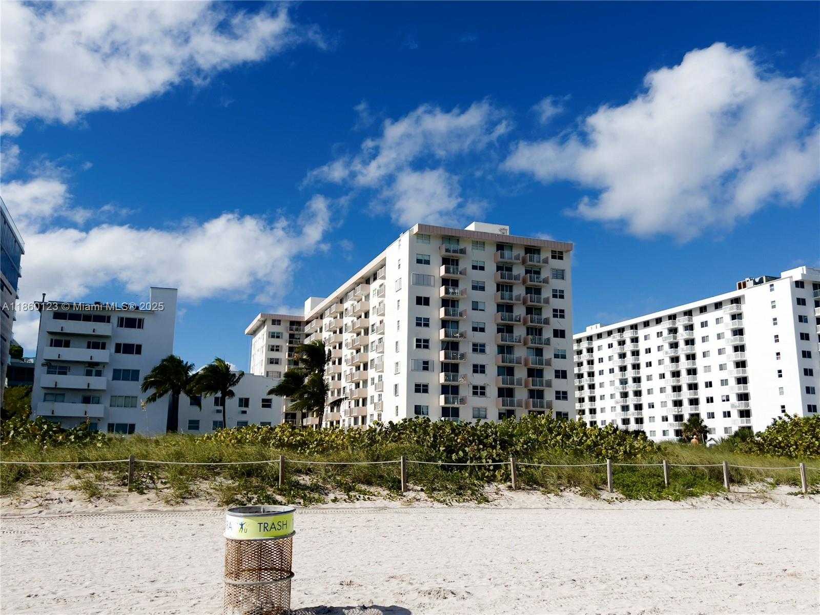 Small Image of 345 OCEAN DR #1122, Miami Beach Number 19