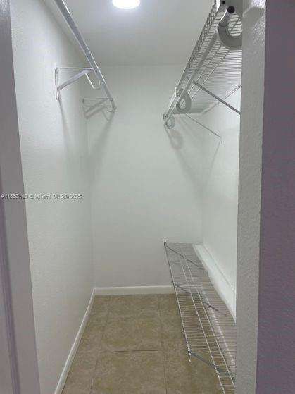 Small Image of Miami Number 13