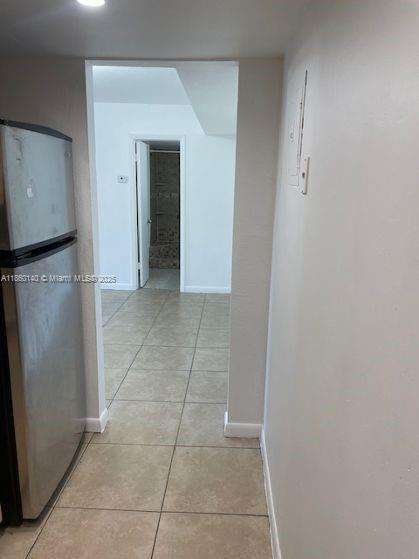 Small Image of Miami Number 8