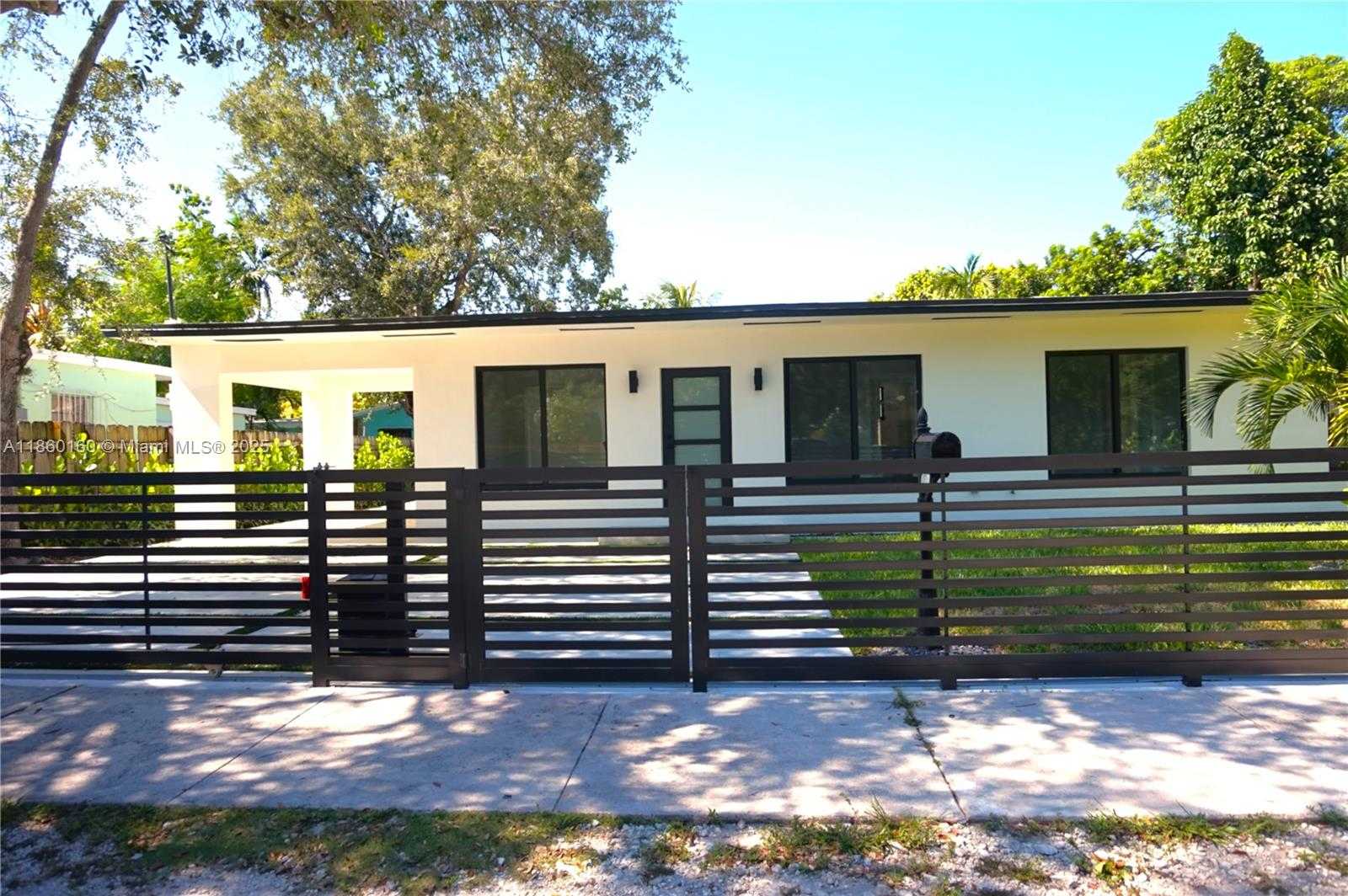 Small Image of 53 NORTH WEST 68TH ST, Miami Number 3