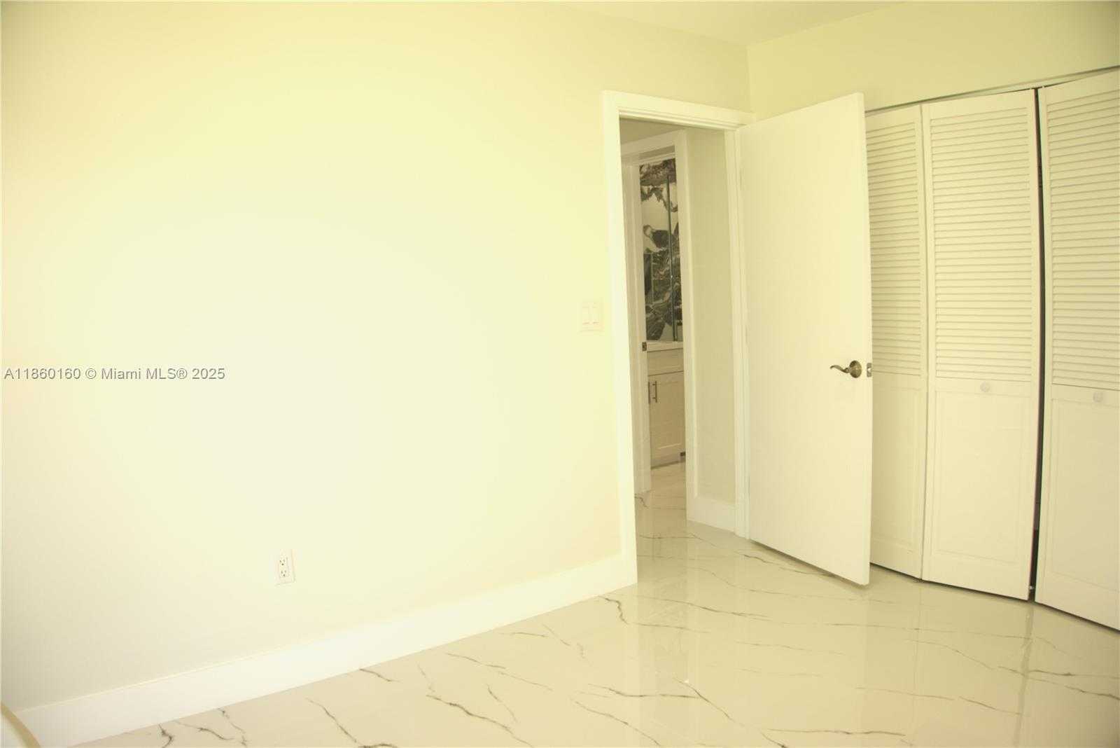 Small Image of 53 NORTH WEST 68TH ST, Miami Number 7