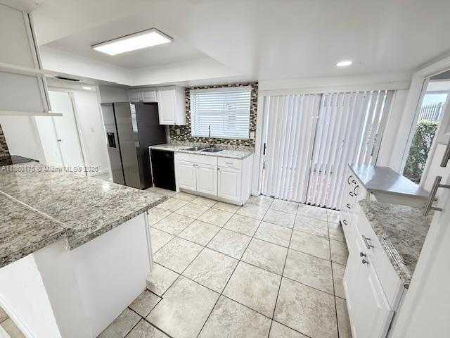 Small Image of 11570 SOUTH WEST 83RD TER, Miami Number 13