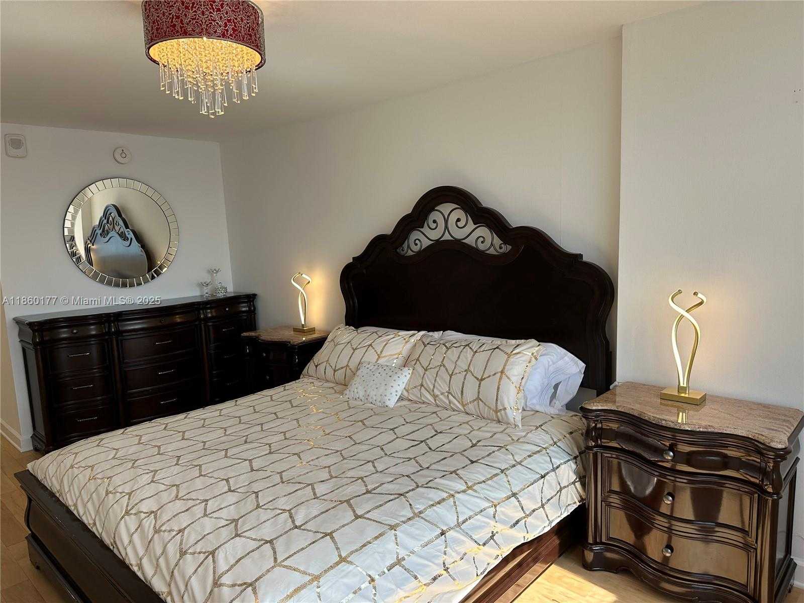 Small Image of 6039 COLLINS AVE #1136, Miami Beach Number 18