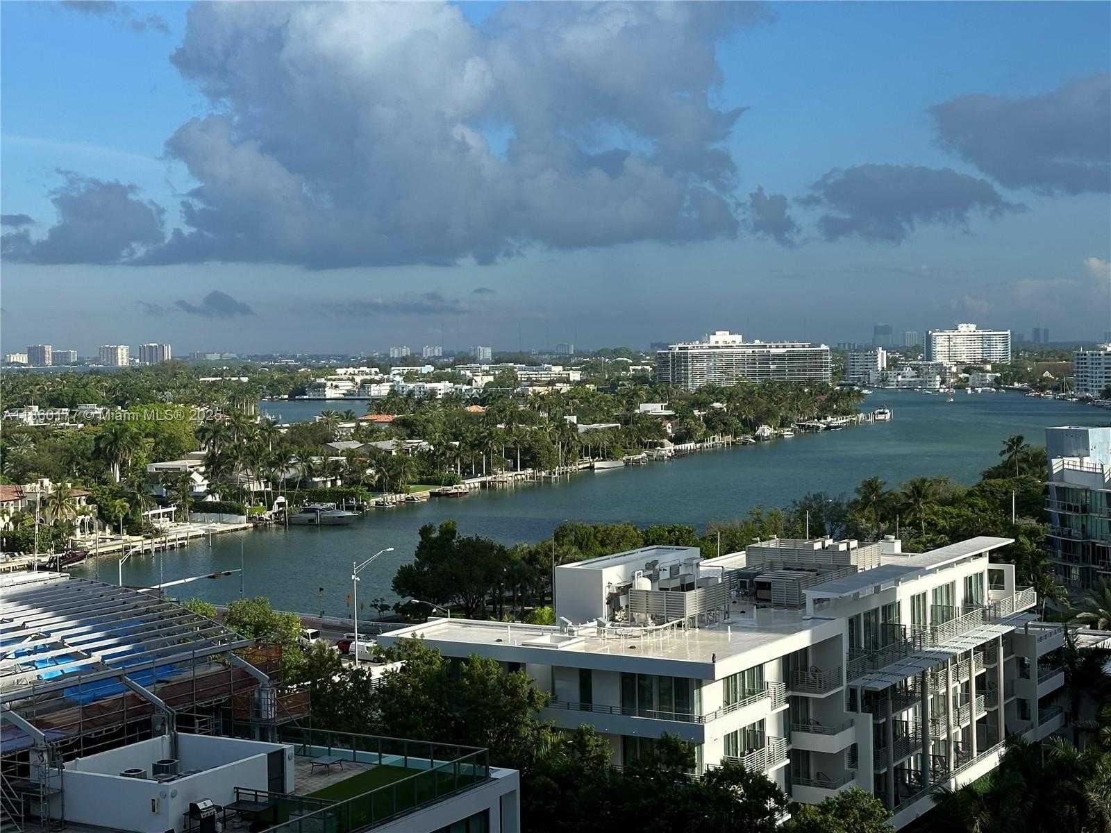 Small Image of 6039 COLLINS AVE #1136, Miami Beach Number 38