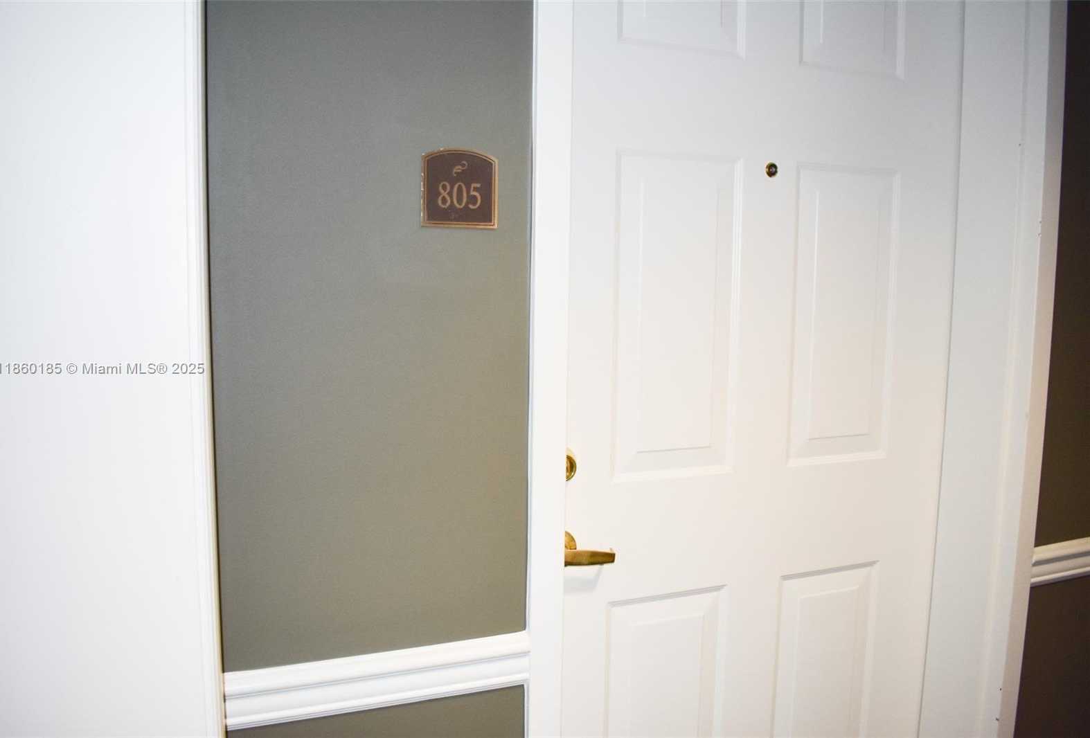 Small Image of 4100 SALZEDO ST #805, Coral Gables Number 20