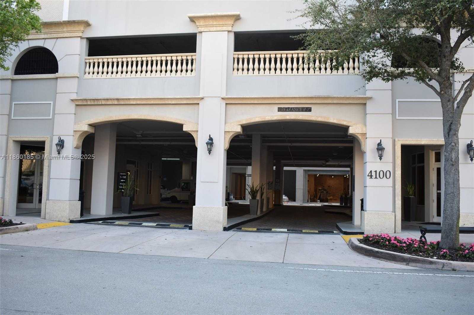 Small Image of 4100 SALZEDO ST #805, Coral Gables Number 42