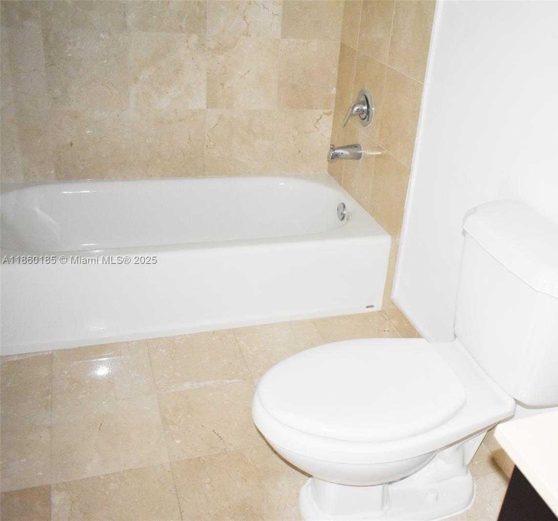 Small Image of 4100 SALZEDO ST #805, Coral Gables Number 8