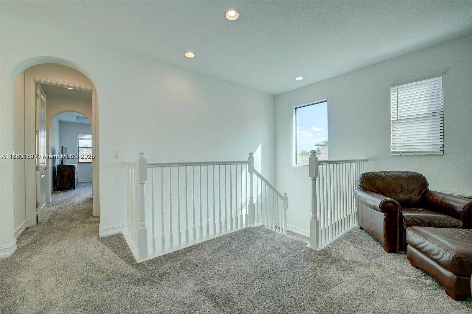 Small Image of 11849 SOUTH WEST 13TH #n/a, Pembroke Pines Number 25