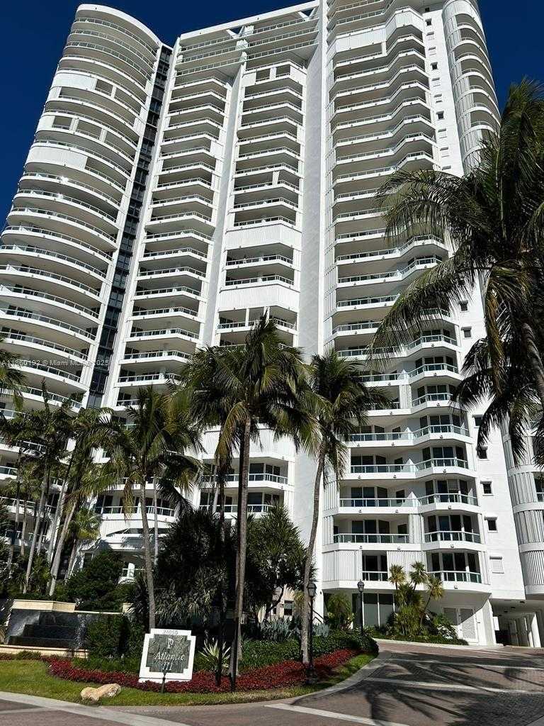 Small Image of 21050 POINT PL #1403, Aventura Number 2