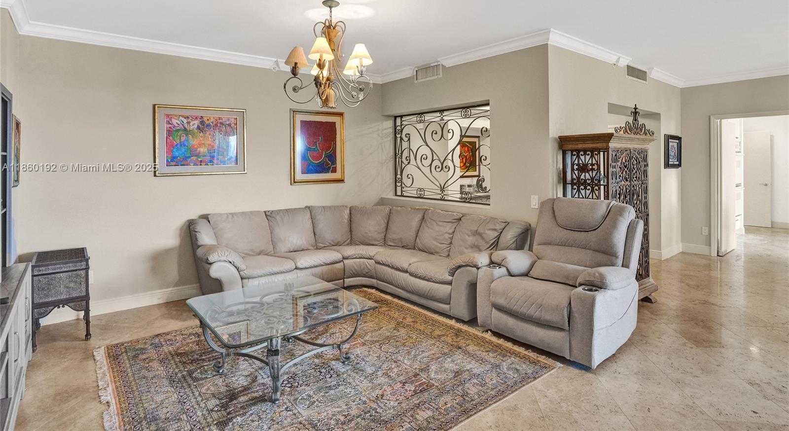 Small Image of 21050 POINT PL #1403, Aventura Number 8