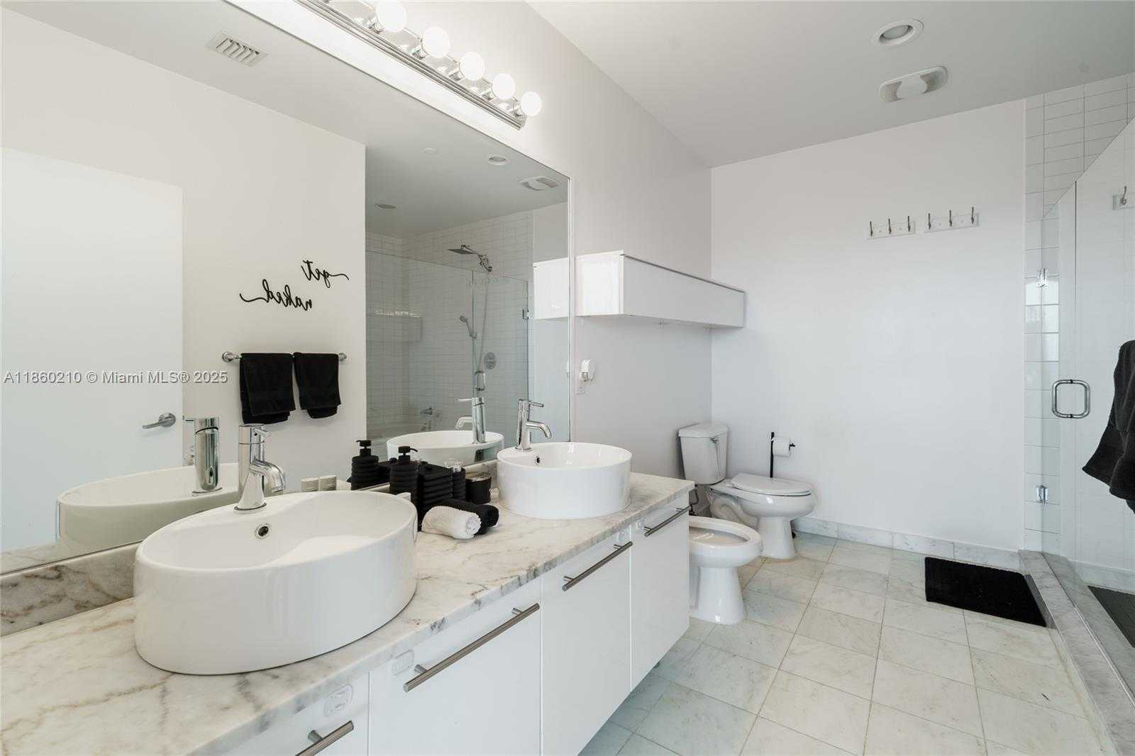 Small Image of 888 BISCAYNE BLVD #4712, Miami Number 20