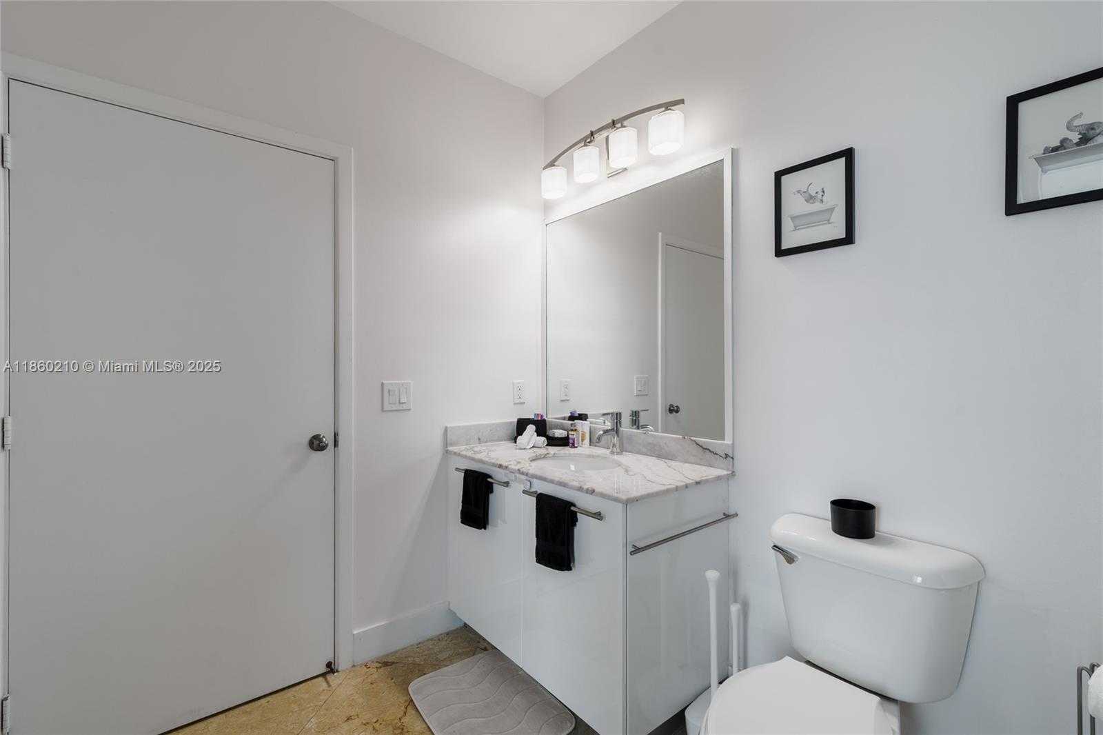 Small Image of 888 BISCAYNE BLVD #4712, Miami Number 29
