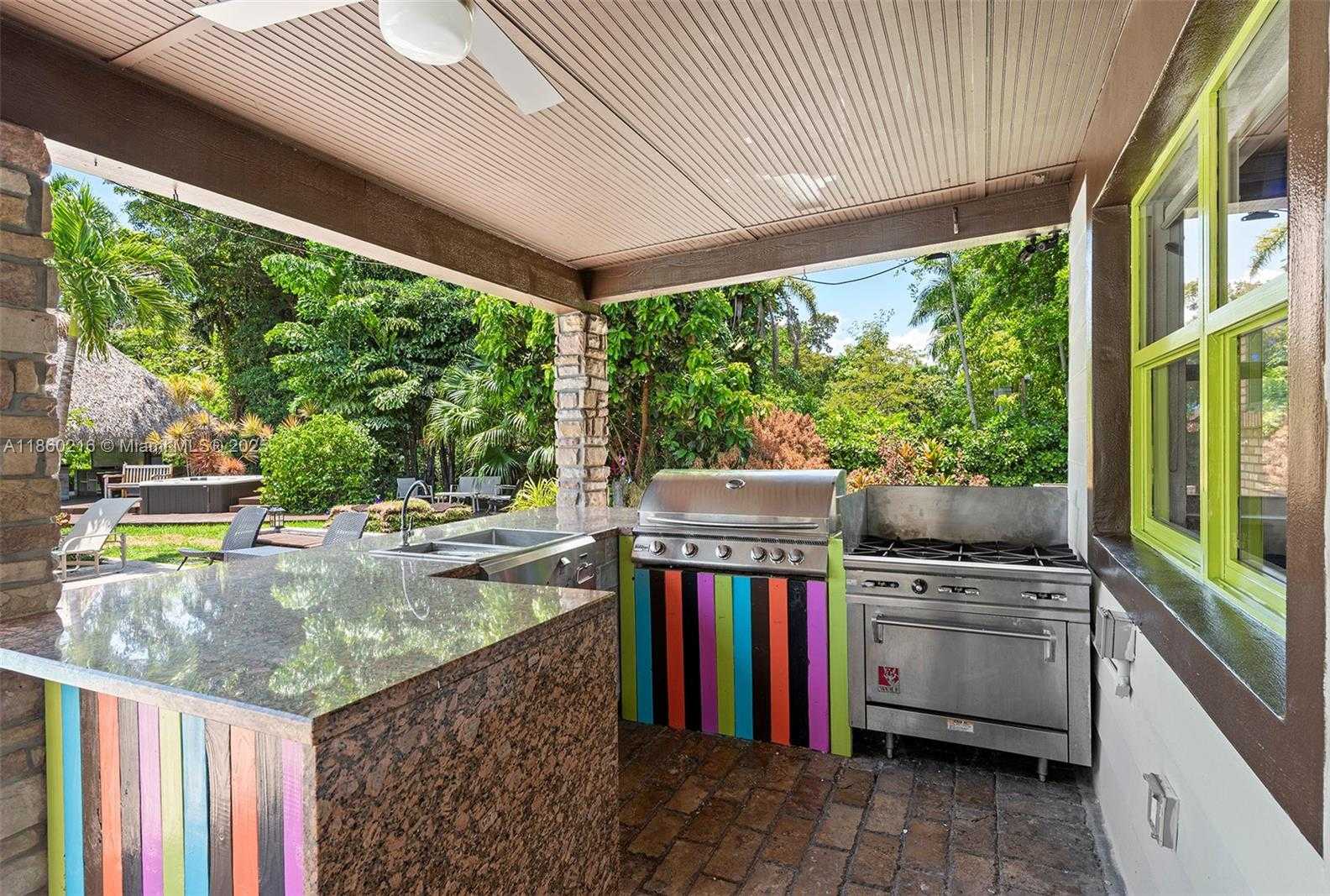 Small Image of 250 NORTH EAST 158TH ST, Miami Number 49