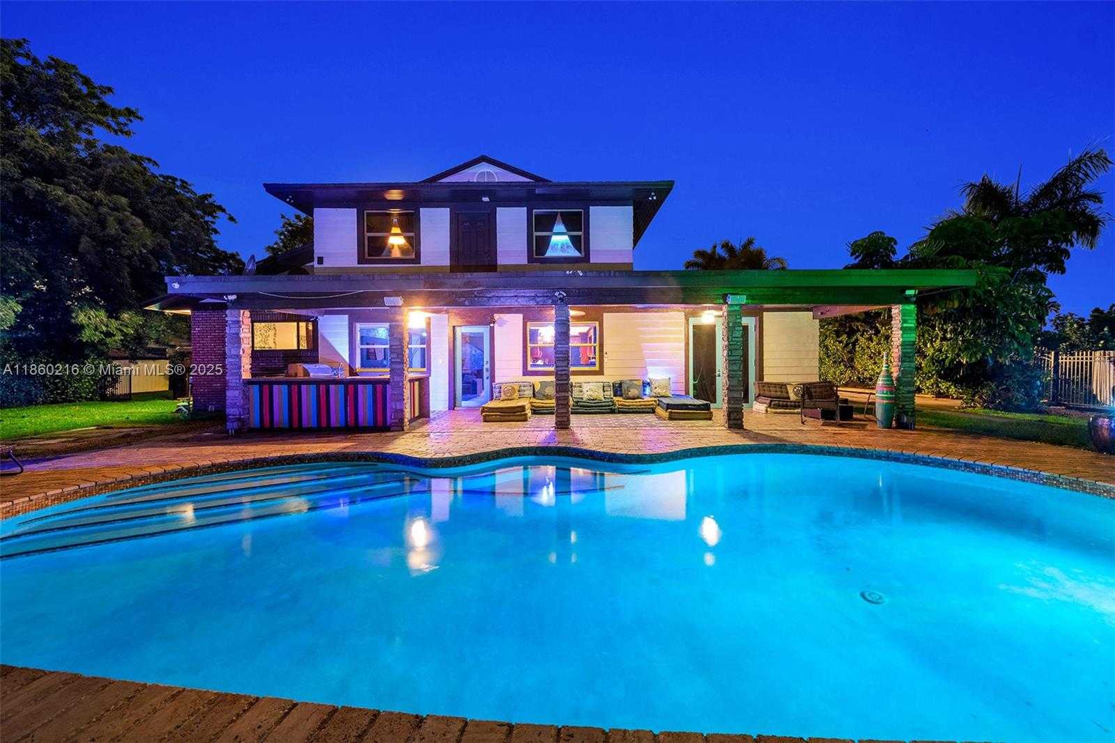 Small Image of 250 NORTH EAST 158TH ST, Miami Number 84
