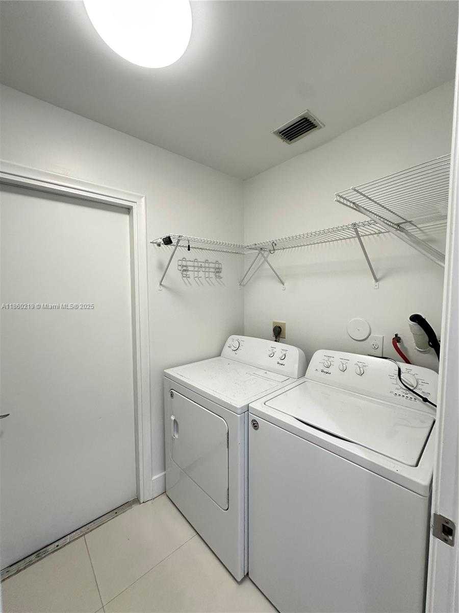 Small Image of 3150 NORTH WEST 94TH AVE, Coral Springs Number 10