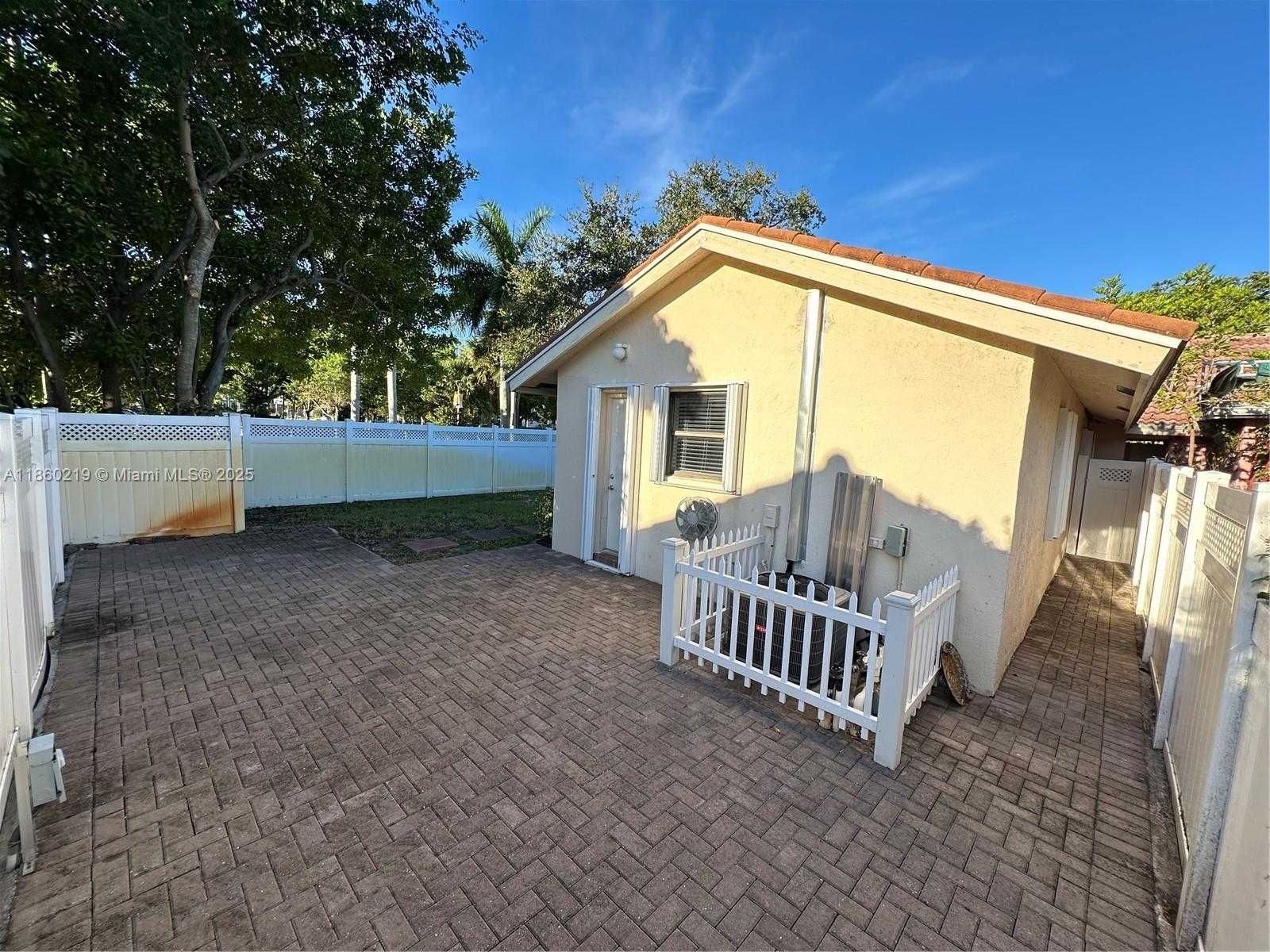 Small Image of 3150 NORTH WEST 94TH AVE, Coral Springs Number 17