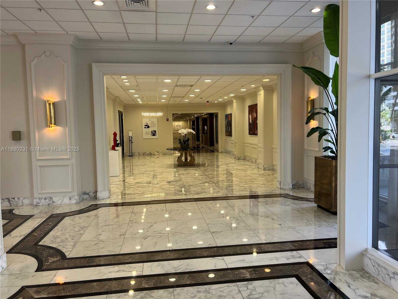 Small Image of 5600 COLLINS AVE #17T, Miami Beach Number 52