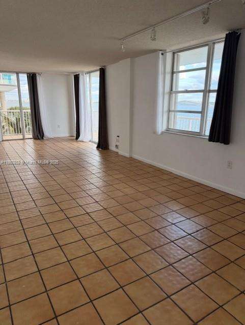 Small Image of 150 SOUTH EAST 25TH RD #6A, Miami Number 2