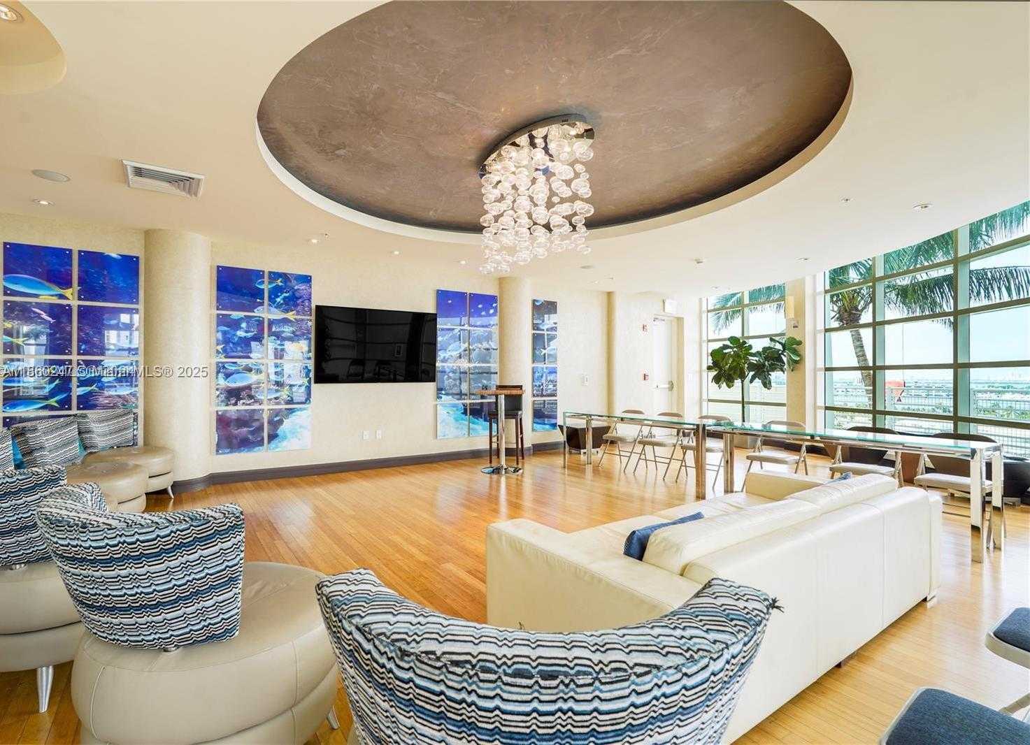 Small Image of 244 BISCAYNE BLVD #440, Miami Number 15