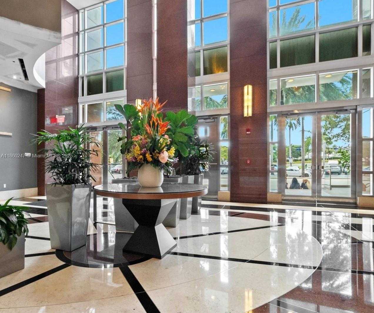 Small Image of 244 BISCAYNE BLVD #440, Miami Number 7
