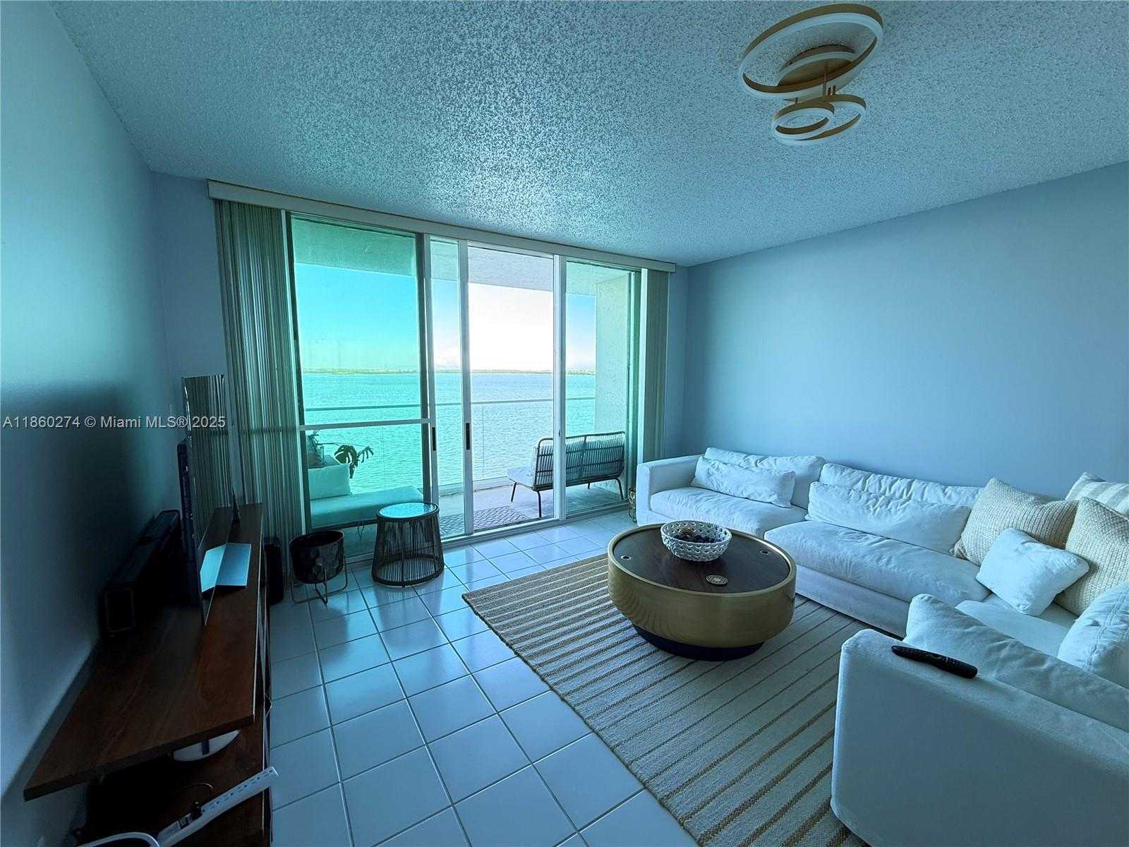 Small Image of 800 CLAUGHTON ISLAND DR #703, Miami Number 3