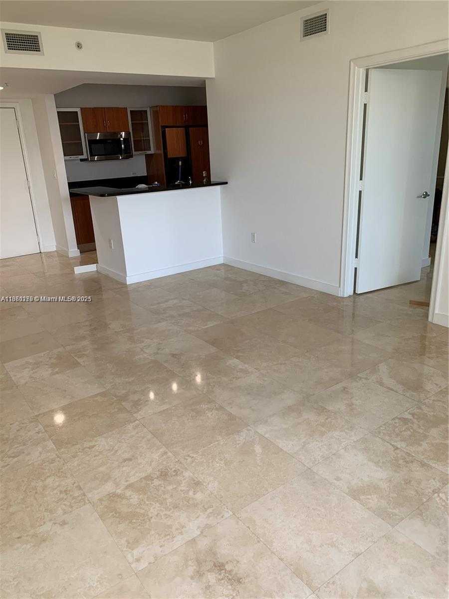 Small Image of 18800 NORTH EAST 29TH AVE #316, Aventura Number 5